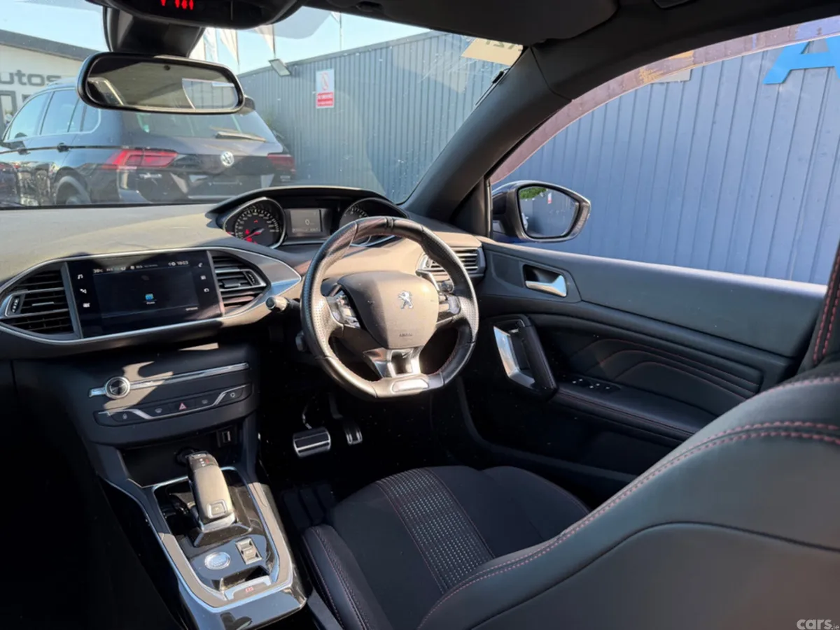 Peugeot 308 Hatchback, Diesel, 2020, Blue