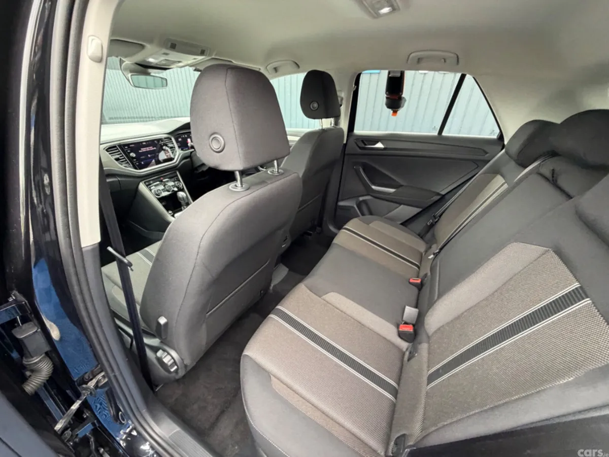 Volkswagen T-Roc SUV, Diesel, 2021, Black