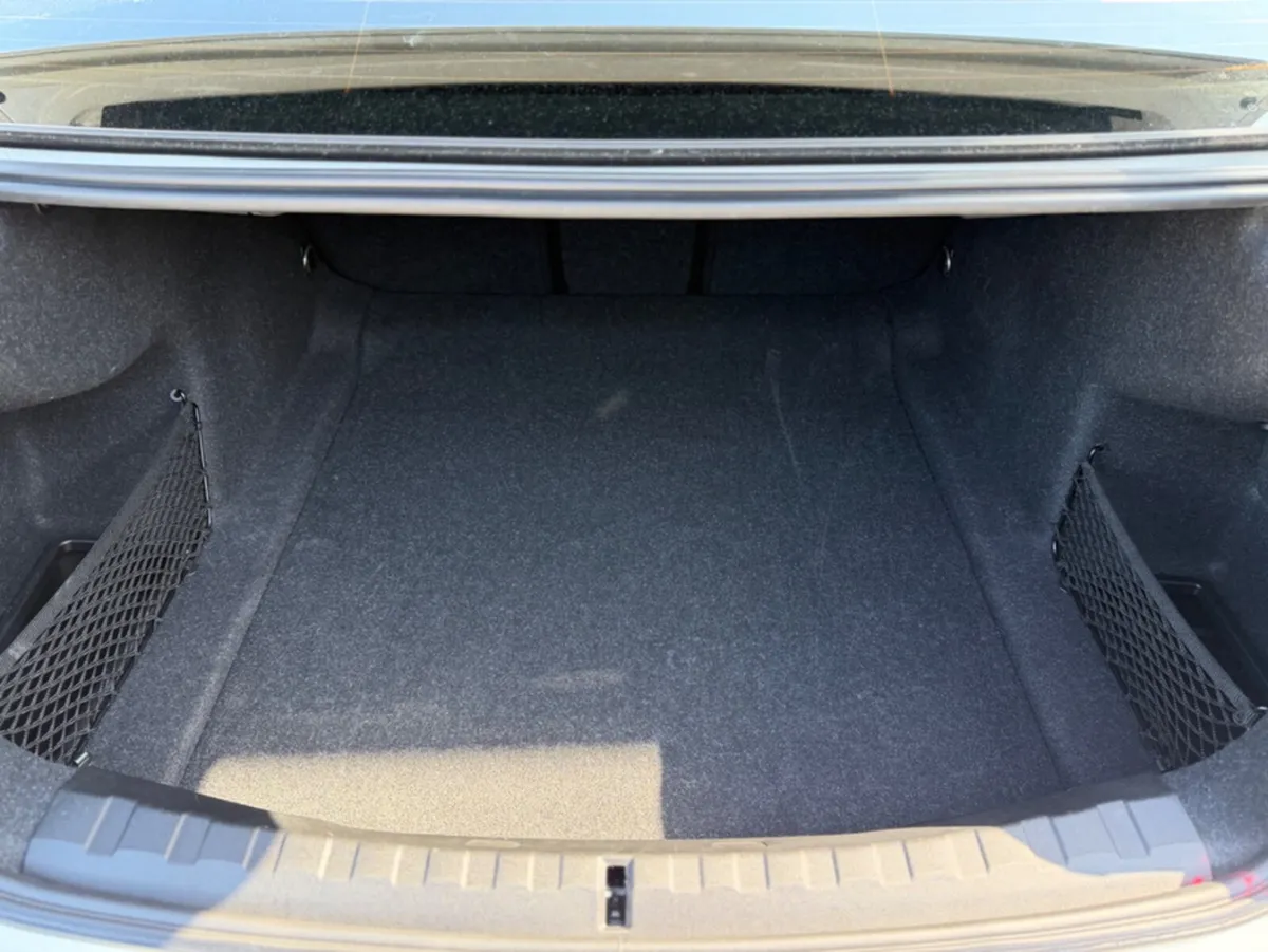 BMW 3-Series Saloon, Diesel, 2019, White