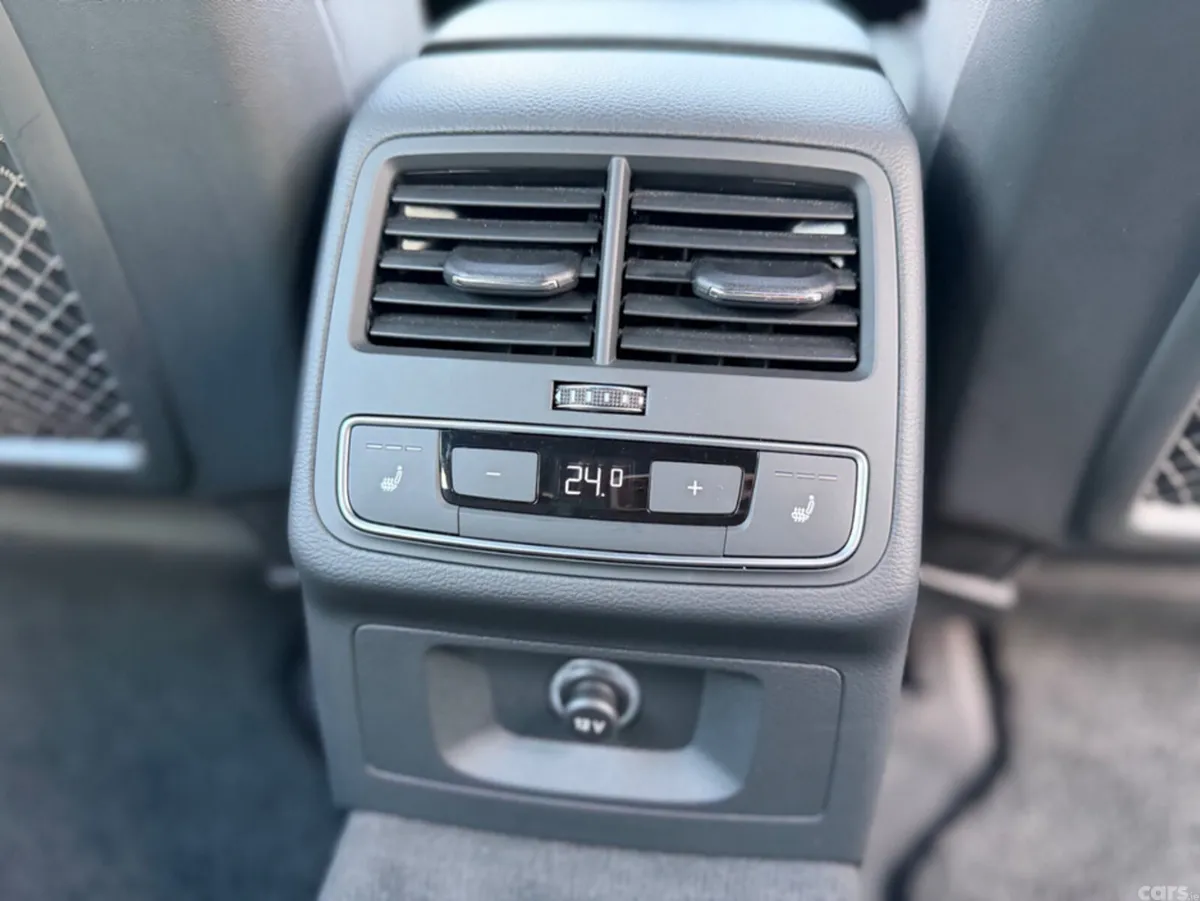 Audi A4 Estate, Petrol, 2019, White