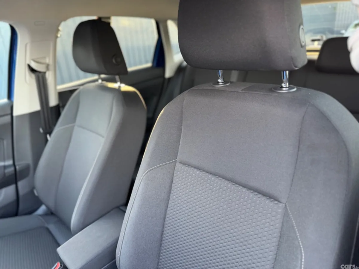 Volkswagen Polo Hatchback, Petrol, 2019, Blue