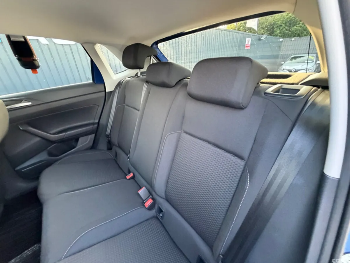 Volkswagen Polo Hatchback, Petrol, 2019, Blue