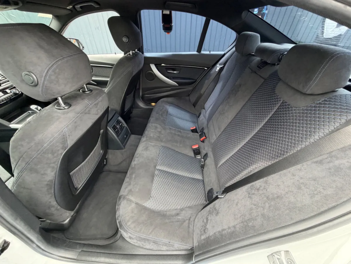 BMW 3-Series Saloon, Diesel, 2018, White