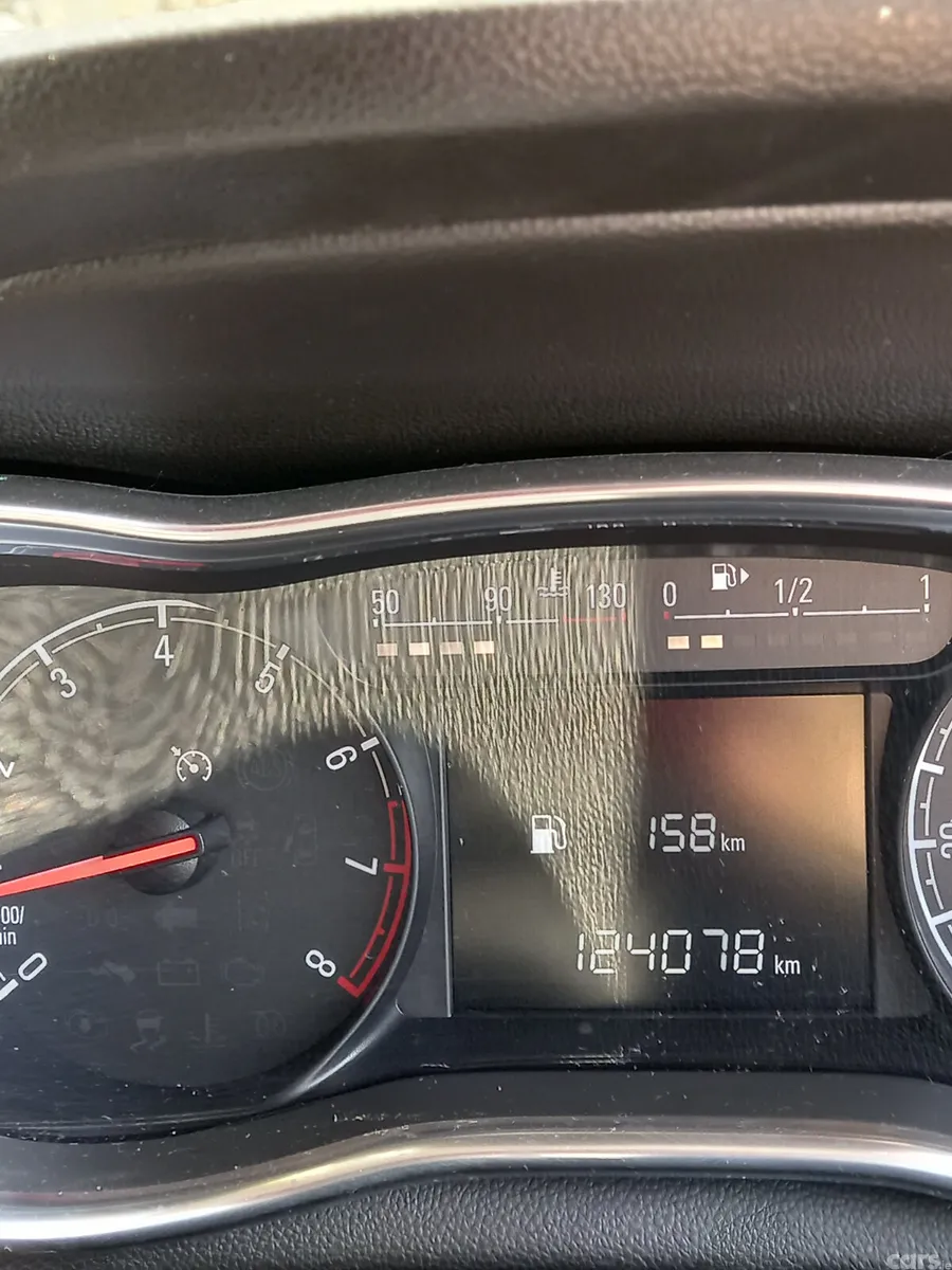 Vauxhall Viva Hatchback, Petrol, 2017, Blue