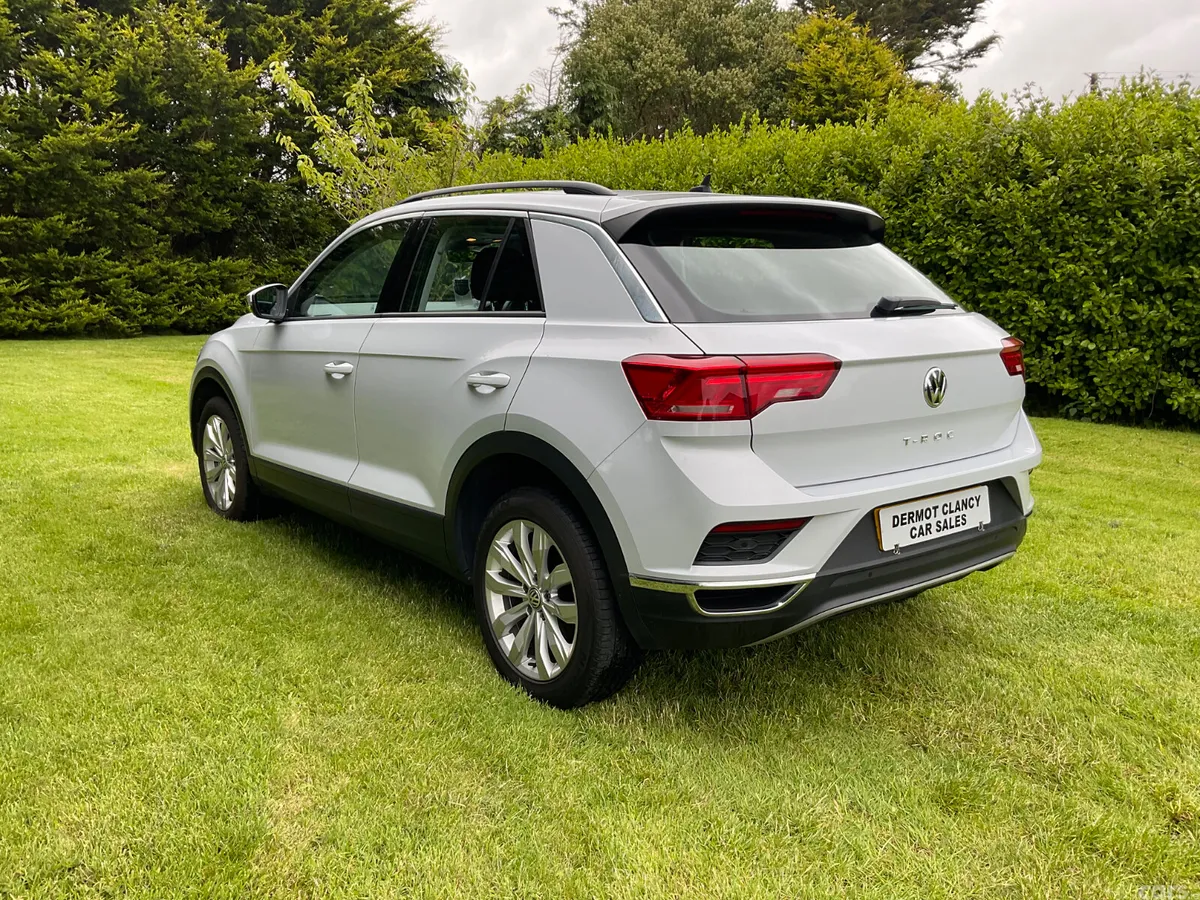 Volkswagen T-Roc SUV, Diesel, 2019, White