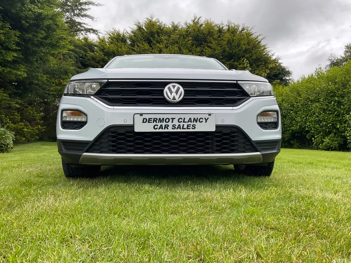 Volkswagen T-Roc SUV, Diesel, 2019, White