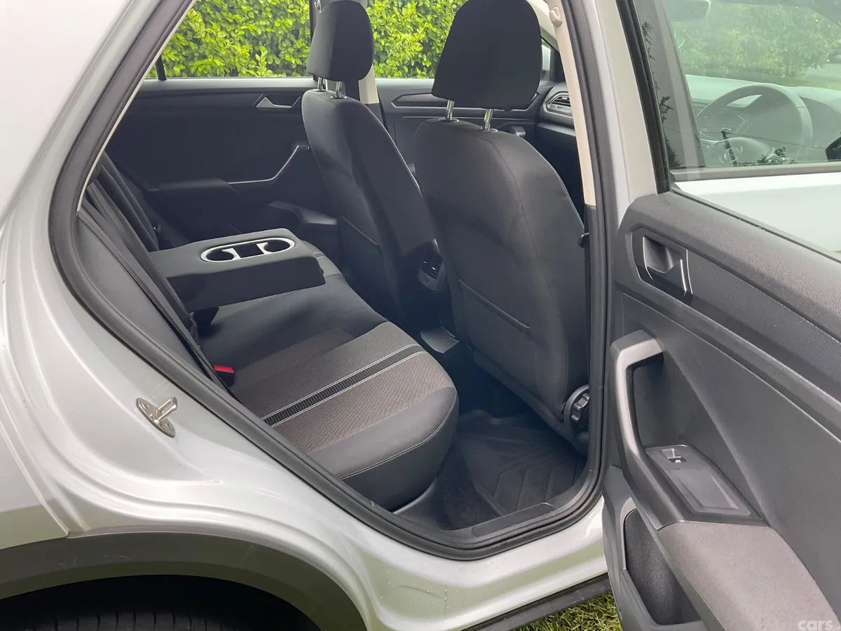 Volkswagen T-Roc SUV, Diesel, 2019, White