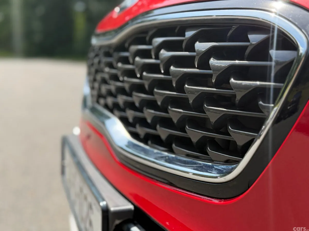 Kia Sportage SUV, Diesel Hybrid, 2021, Red