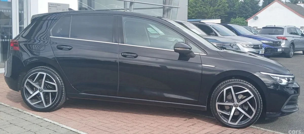 Volkswagen Golf Estate, Diesel, 2022, Black