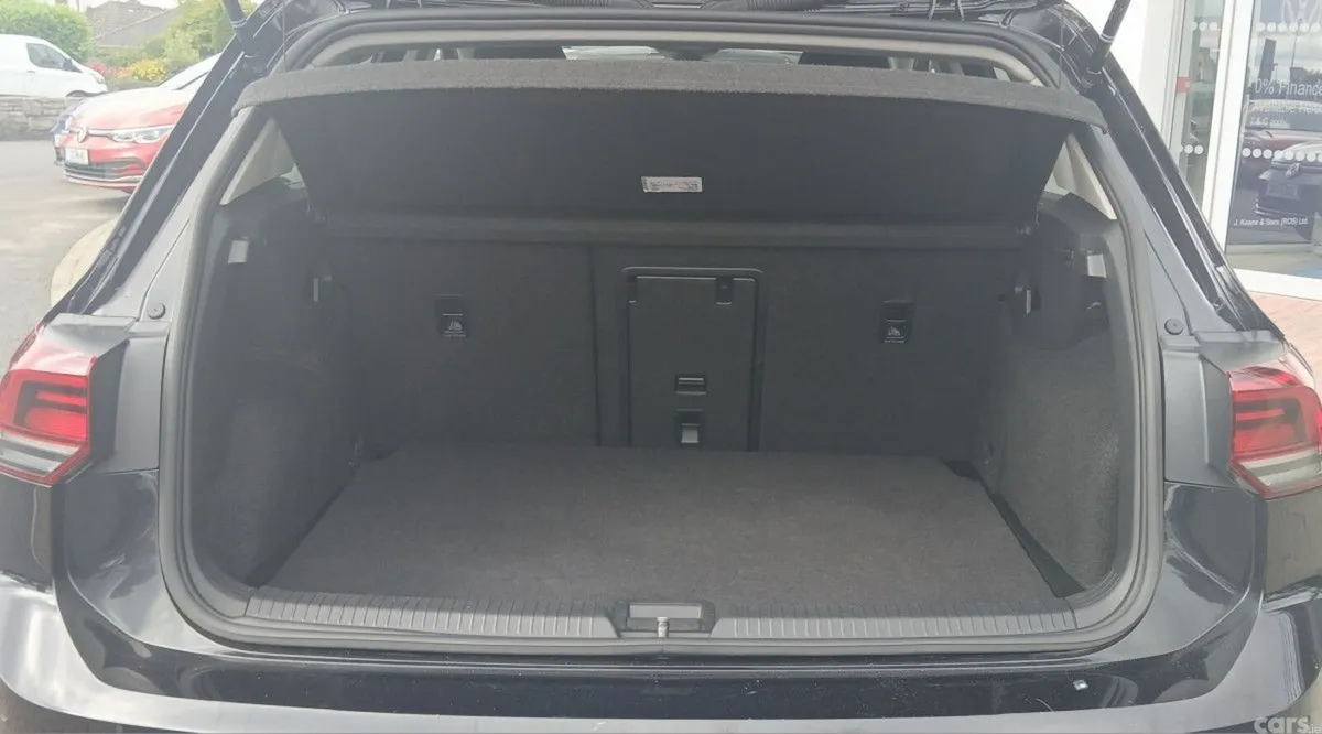 Volkswagen Golf Estate, Diesel, 2022, Black
