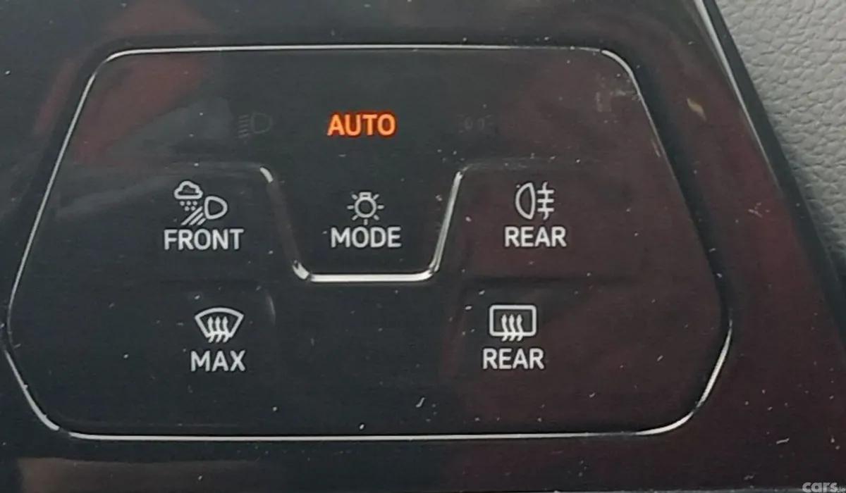 Volkswagen Golf Estate, Diesel, 2022, Black