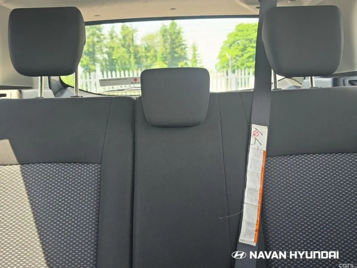 Suzuki Vitara SUV, Petrol Hybrid, 2023, Grey