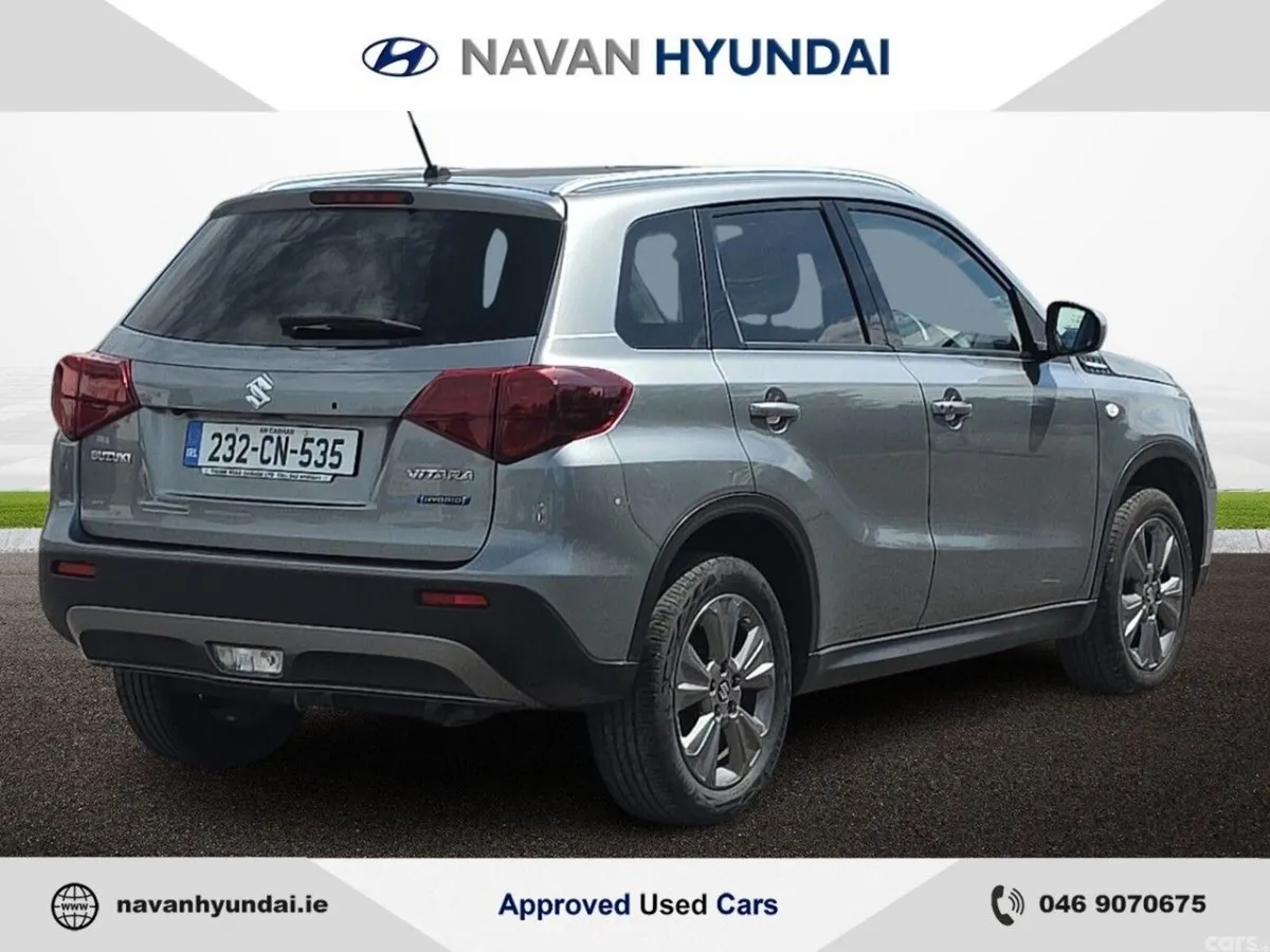 Suzuki Vitara SUV, Petrol Hybrid, 2023, Grey