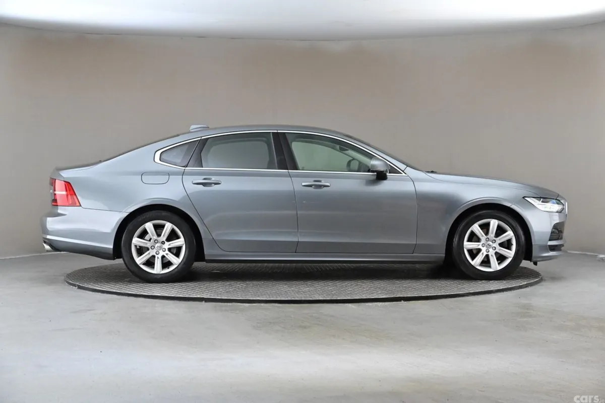 Volvo S90 Saloon, Diesel, 2019, Grey