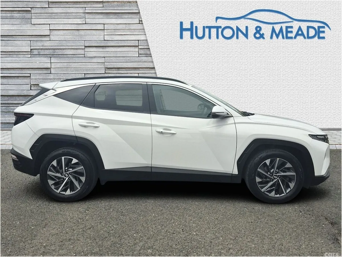 Hyundai Tucson SUV, Diesel, 2024, White