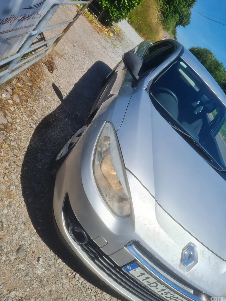 Renault Fluence Saloon, Diesel, 2011, Silver
