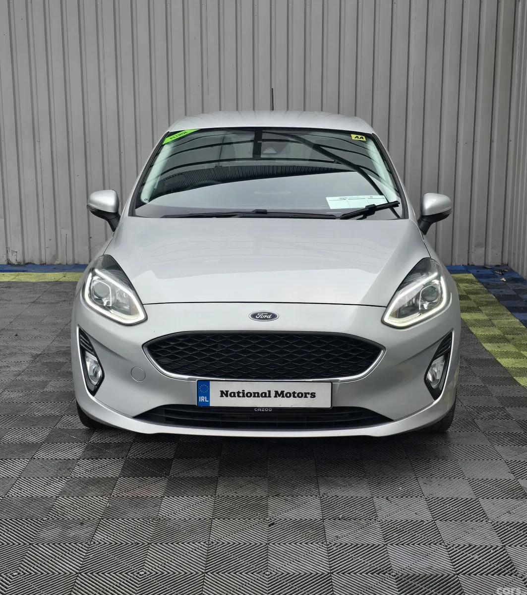 Ford Fiesta Hatchback, Petrol, 2019, Silver
