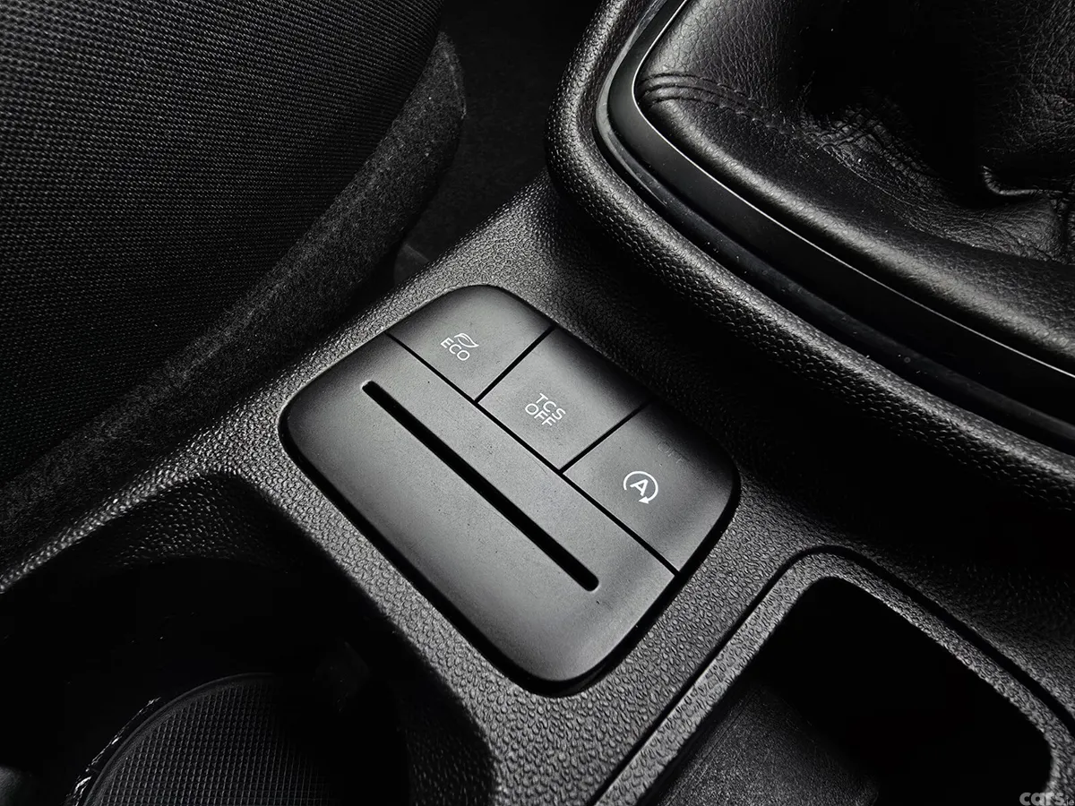Ford Fiesta Hatchback, Petrol, 2019, Silver