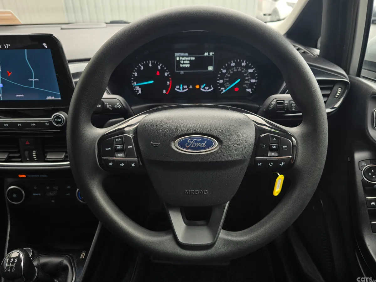 Ford Fiesta Hatchback, Petrol, 2019, Silver