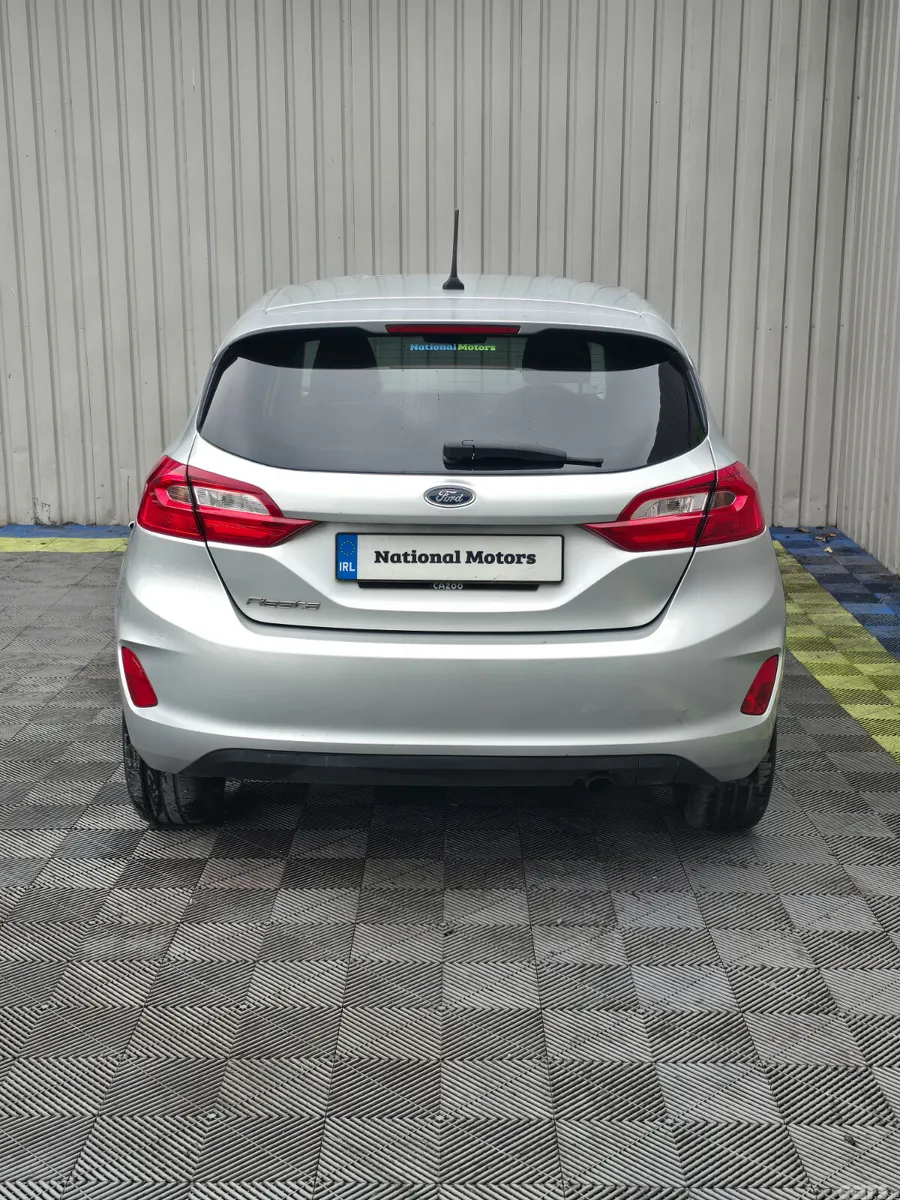 Ford Fiesta Hatchback, Petrol, 2019, Silver
