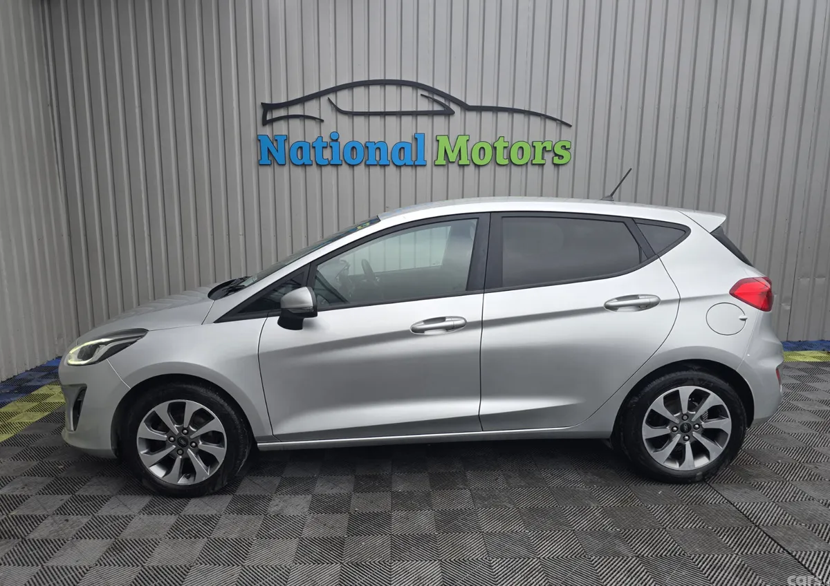 Ford Fiesta Hatchback, Petrol, 2019, Silver