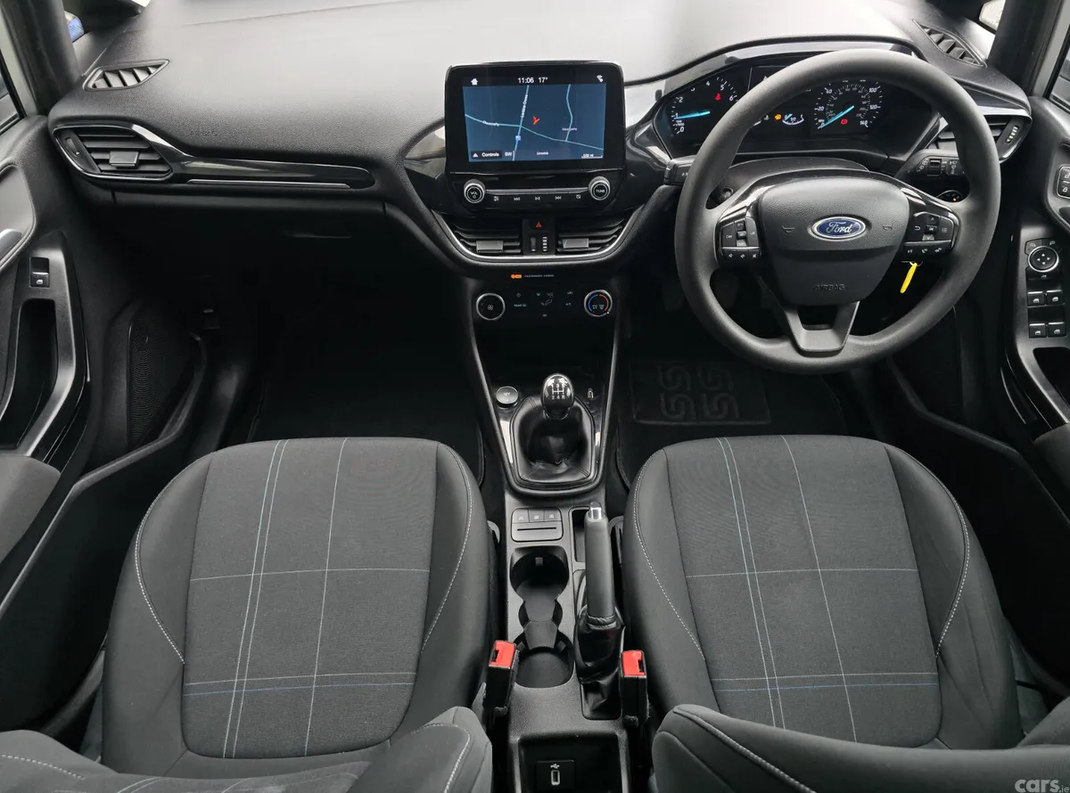 Ford Fiesta Hatchback, Petrol, 2019, Silver