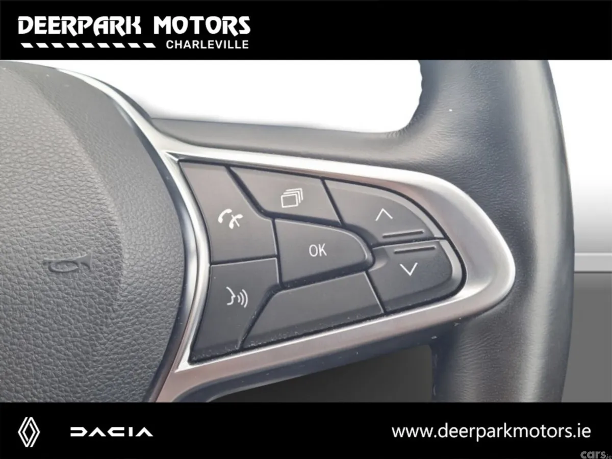 Renault Arkana Hatchback, Petrol Hybrid, 2022, Blue