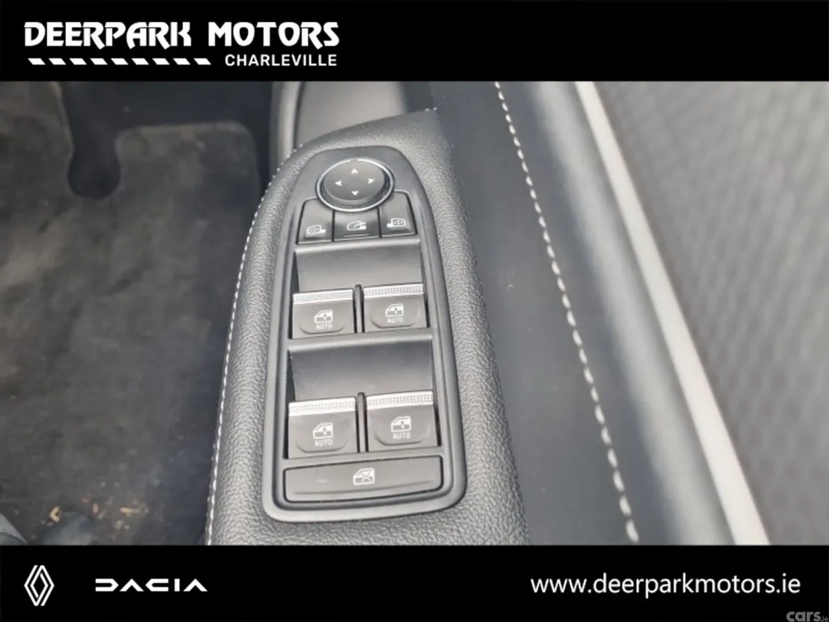 Renault Arkana Hatchback, Petrol Hybrid, 2022, Blue