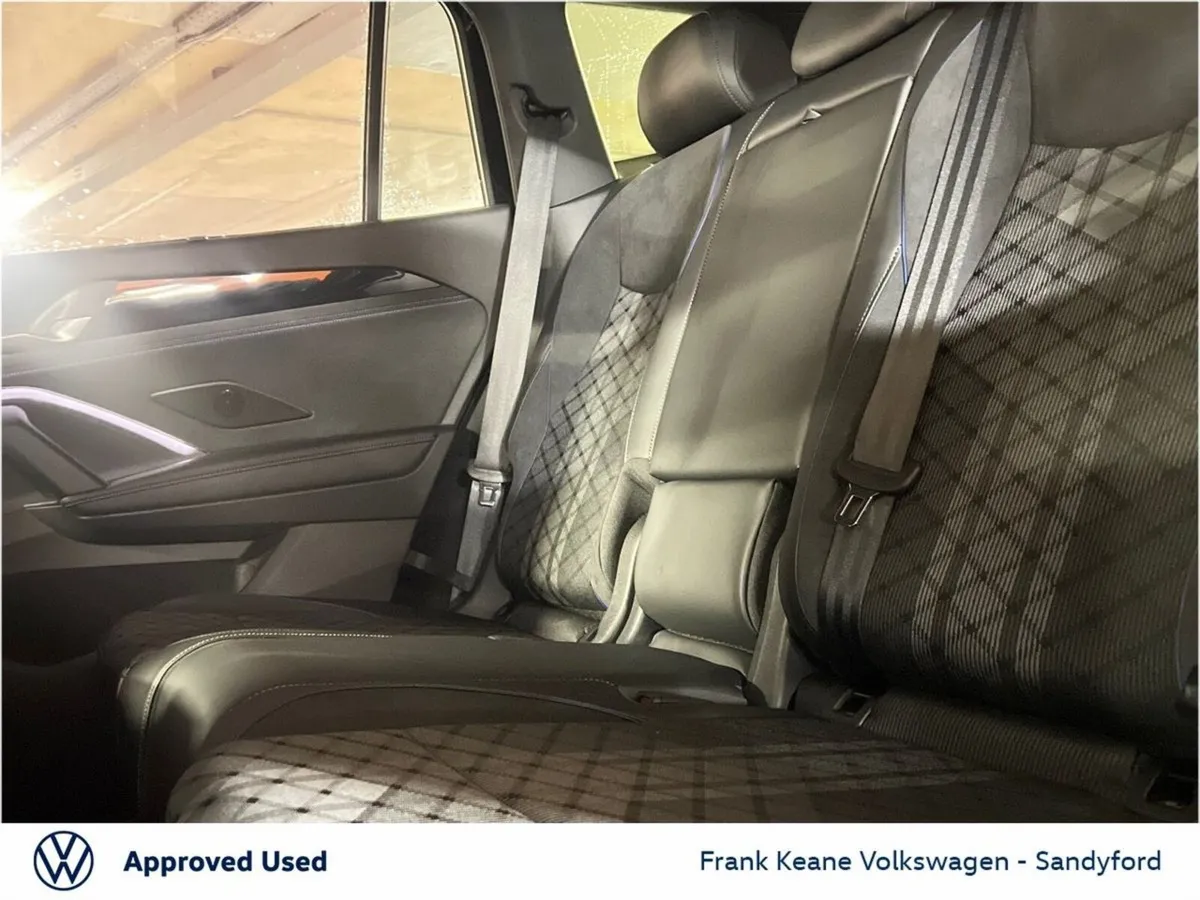 Volkswagen Tayron Estate, Petrol Plug-in Hybrid, 2027, Black
