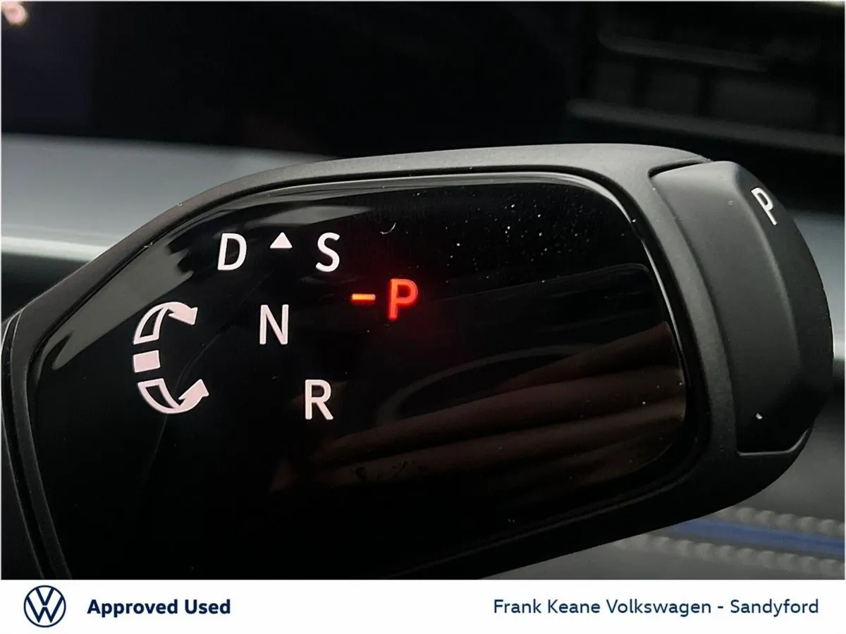 Volkswagen Tayron Estate, Petrol Plug-in Hybrid, 2027, Black