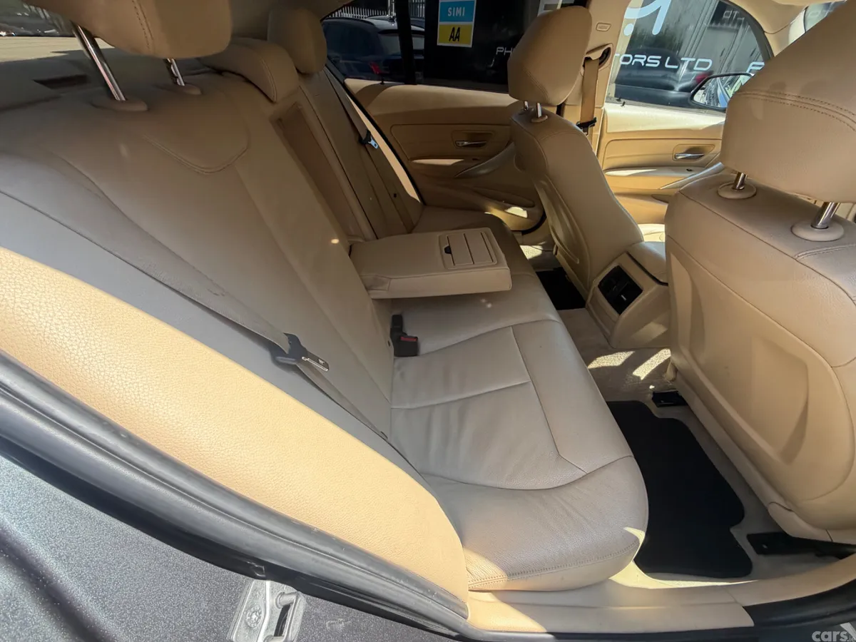 BMW 3-Series Saloon, Diesel, 2013, Grey