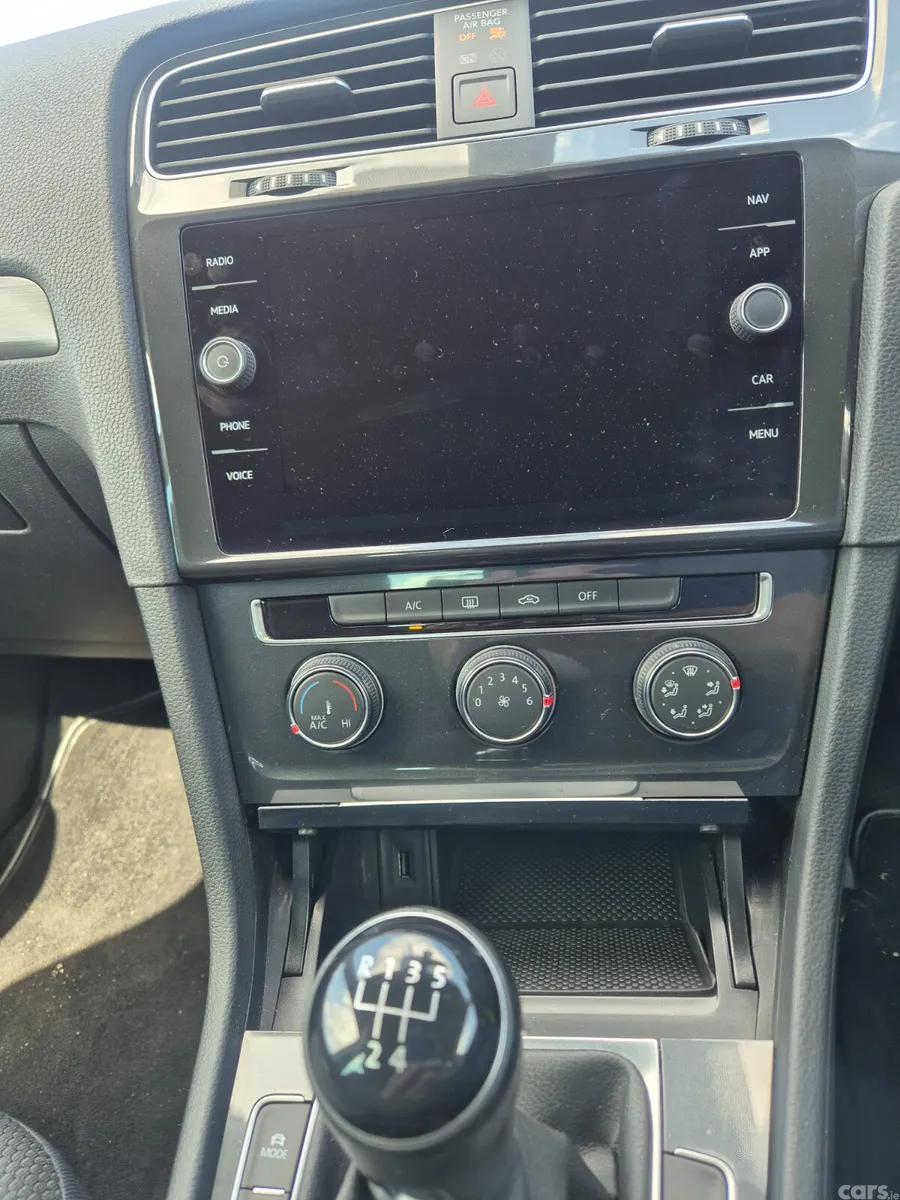 Volkswagen Golf Hatchback, Diesel, 2019, White