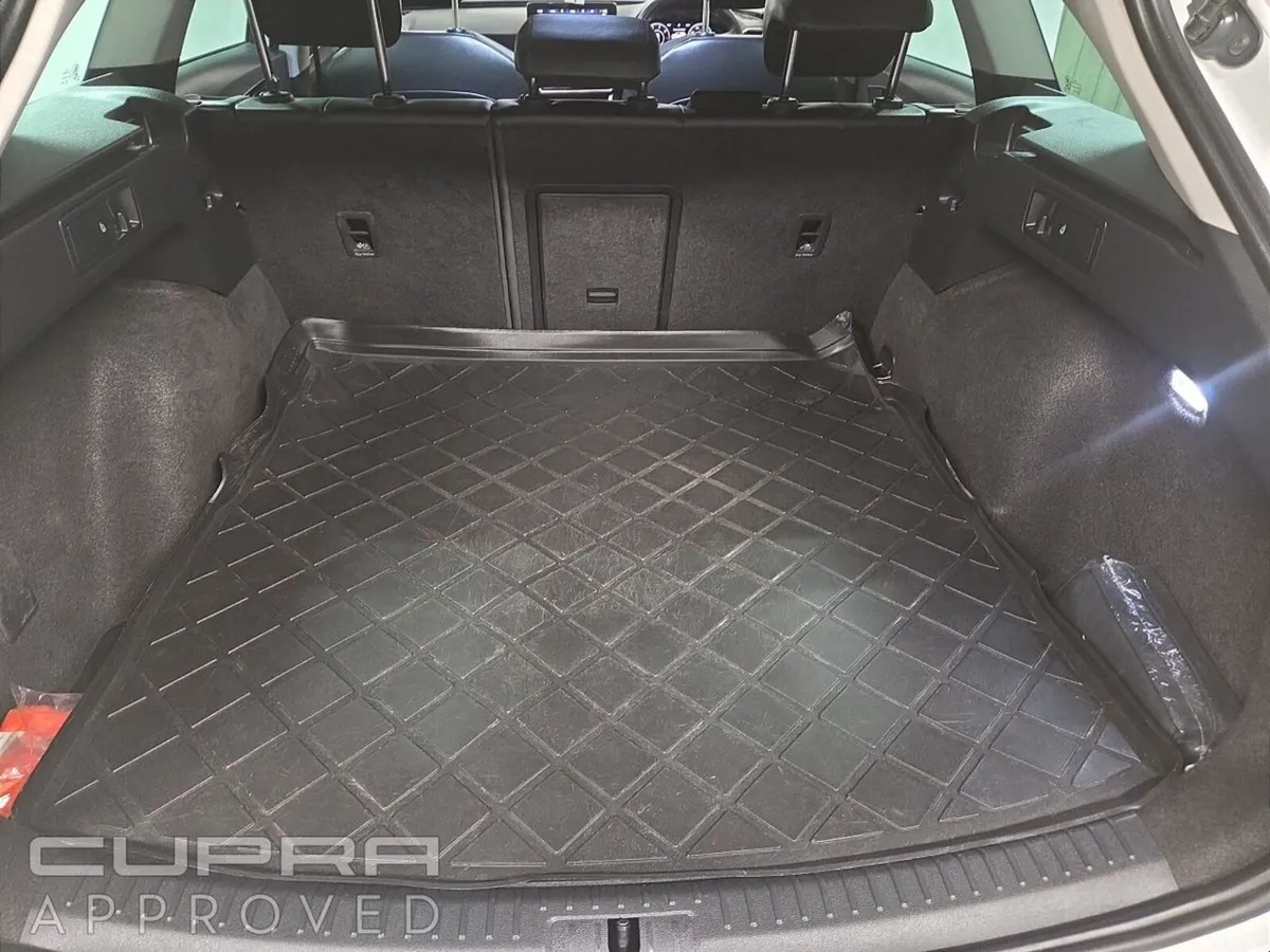 Cupra Leon Estate, Diesel, 2024, White