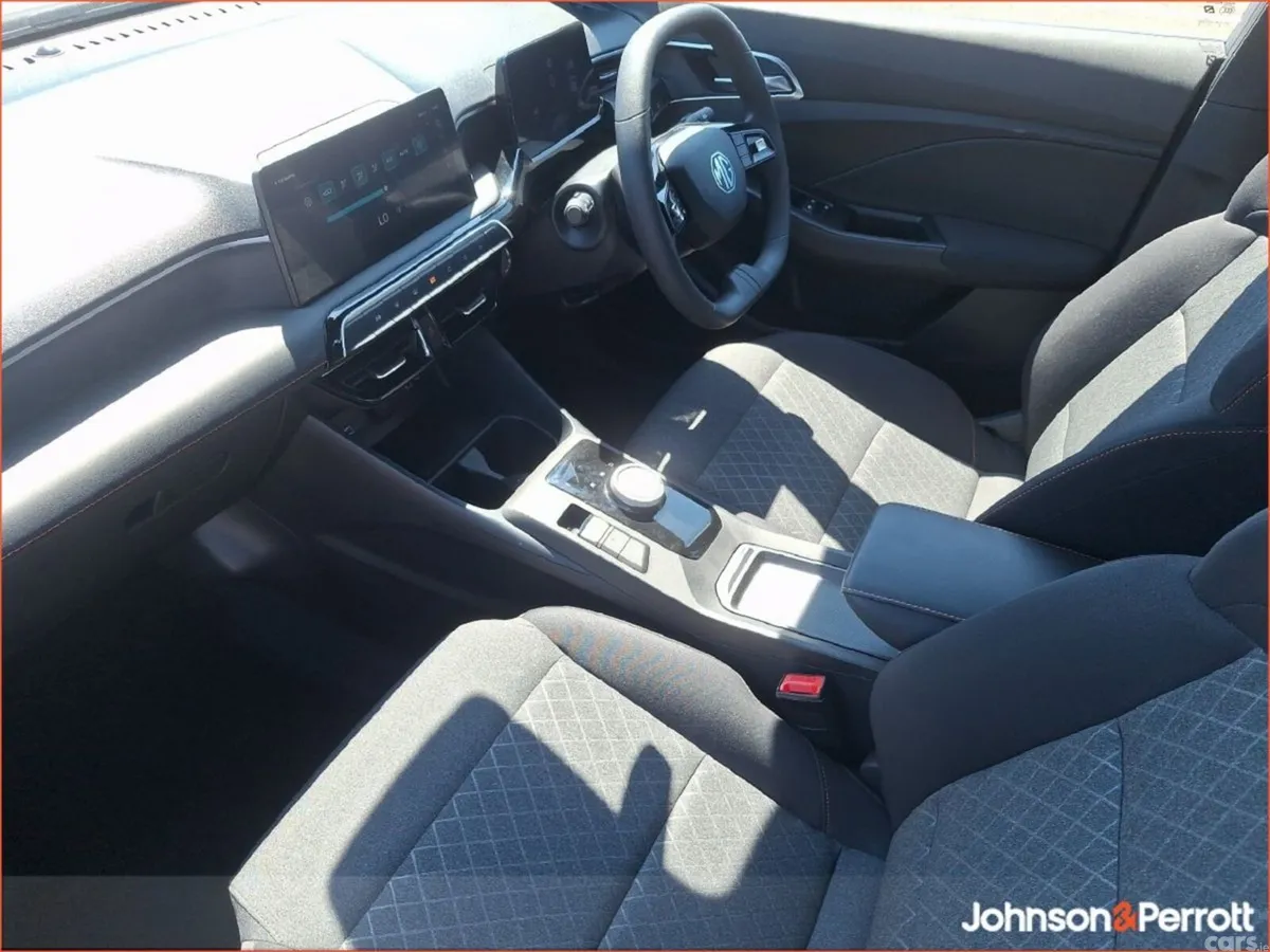 MG MG3 Hatchback, Petrol Hybrid, 2026, Silver