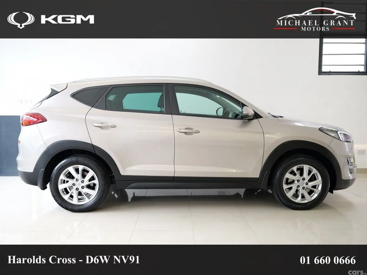 Hyundai Tucson SUV, Diesel, 2019, Gold
