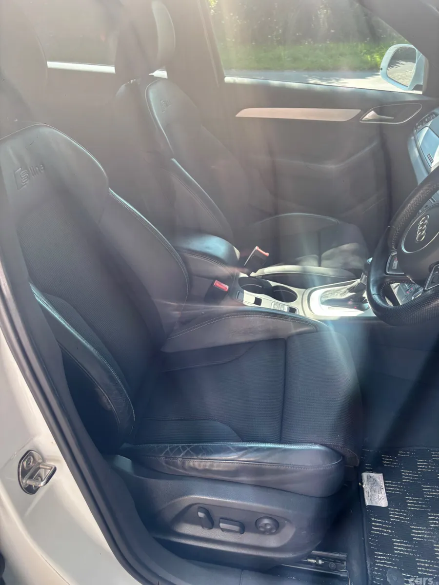 Audi Q3 SUV, Petrol, 2014, White