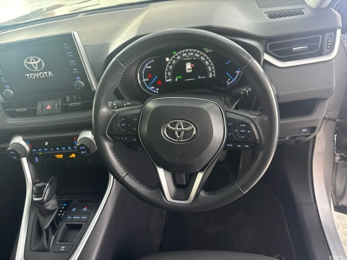 Toyota RAV4 SUV, Petrol Hybrid, 2022, Silver