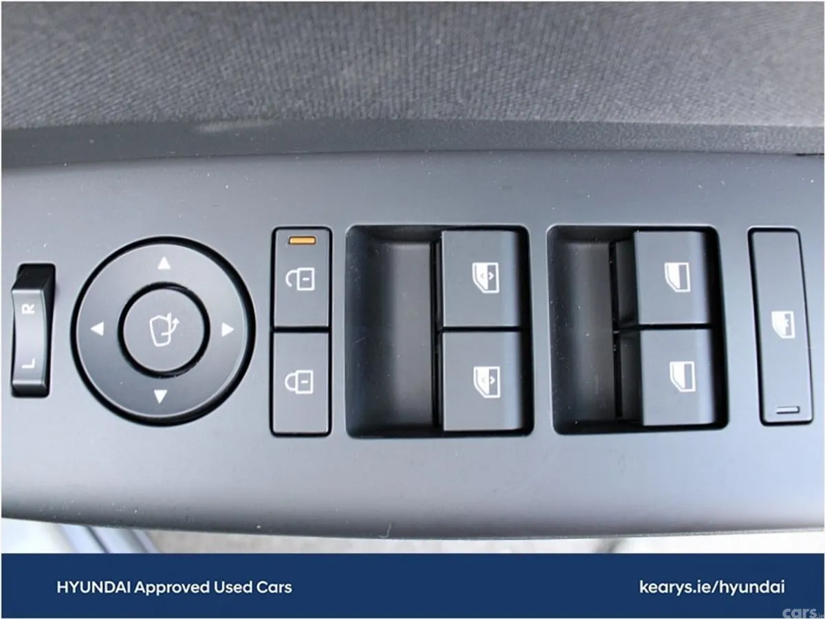 Hyundai KONA MPV, Petrol, 2024, Grey