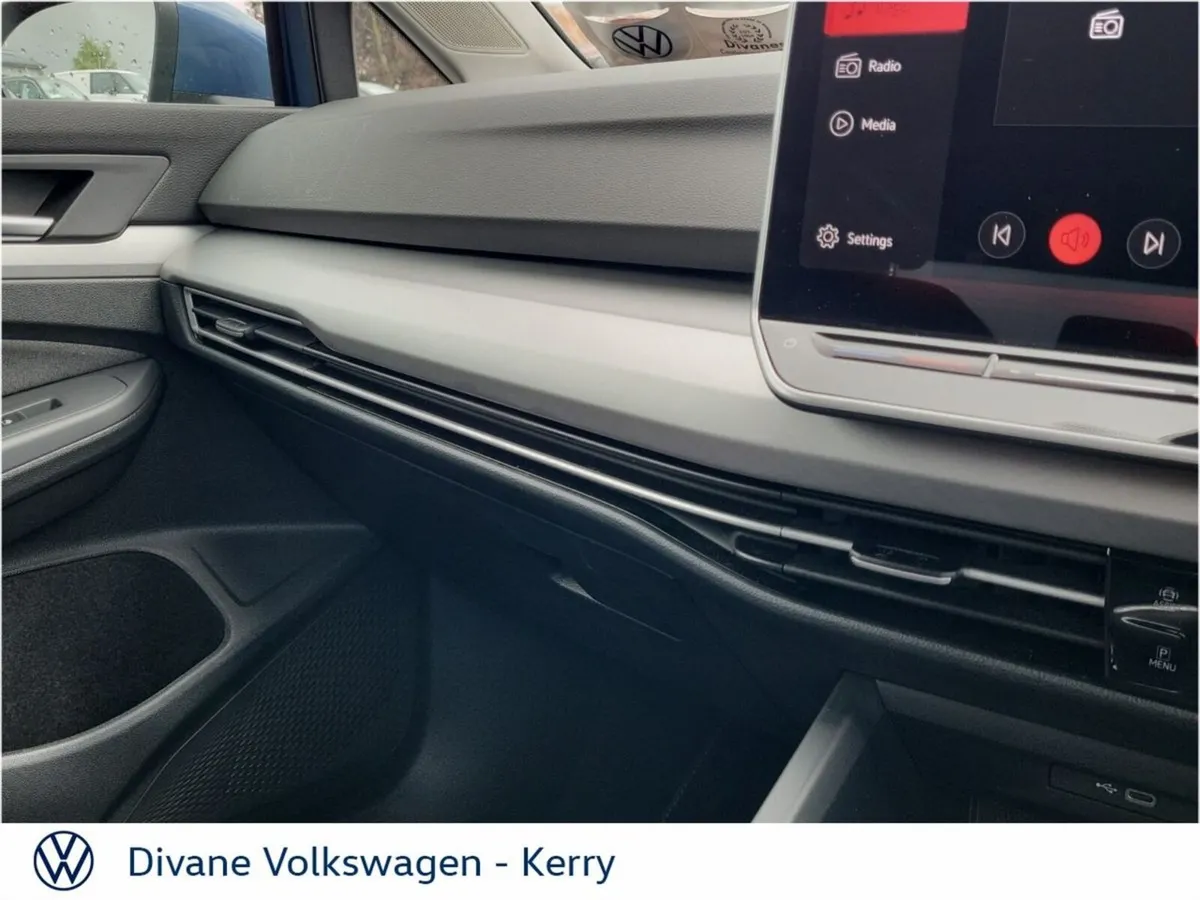 Volkswagen Golf Hatchback, Diesel, 2025, Blue