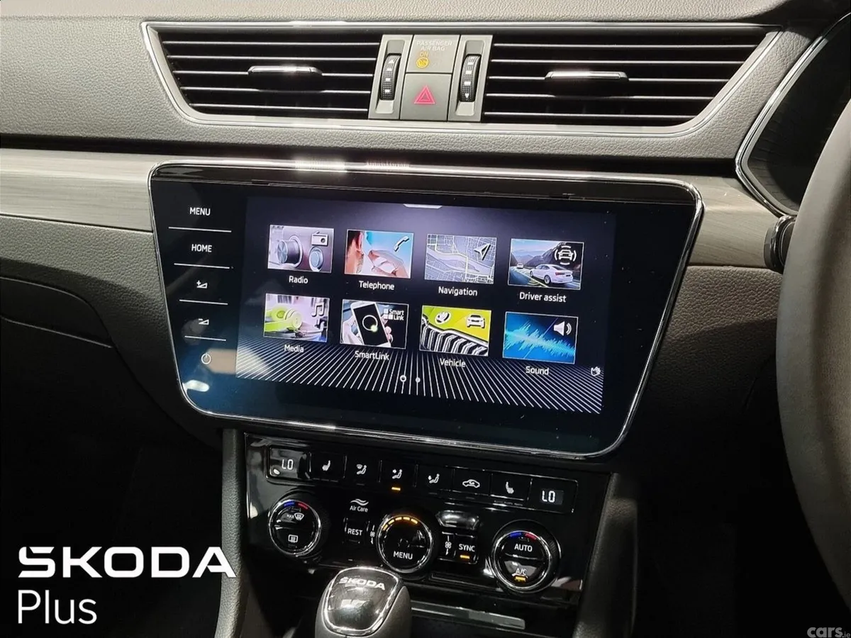 Skoda Superb Saloon, Diesel, 2023, Grey
