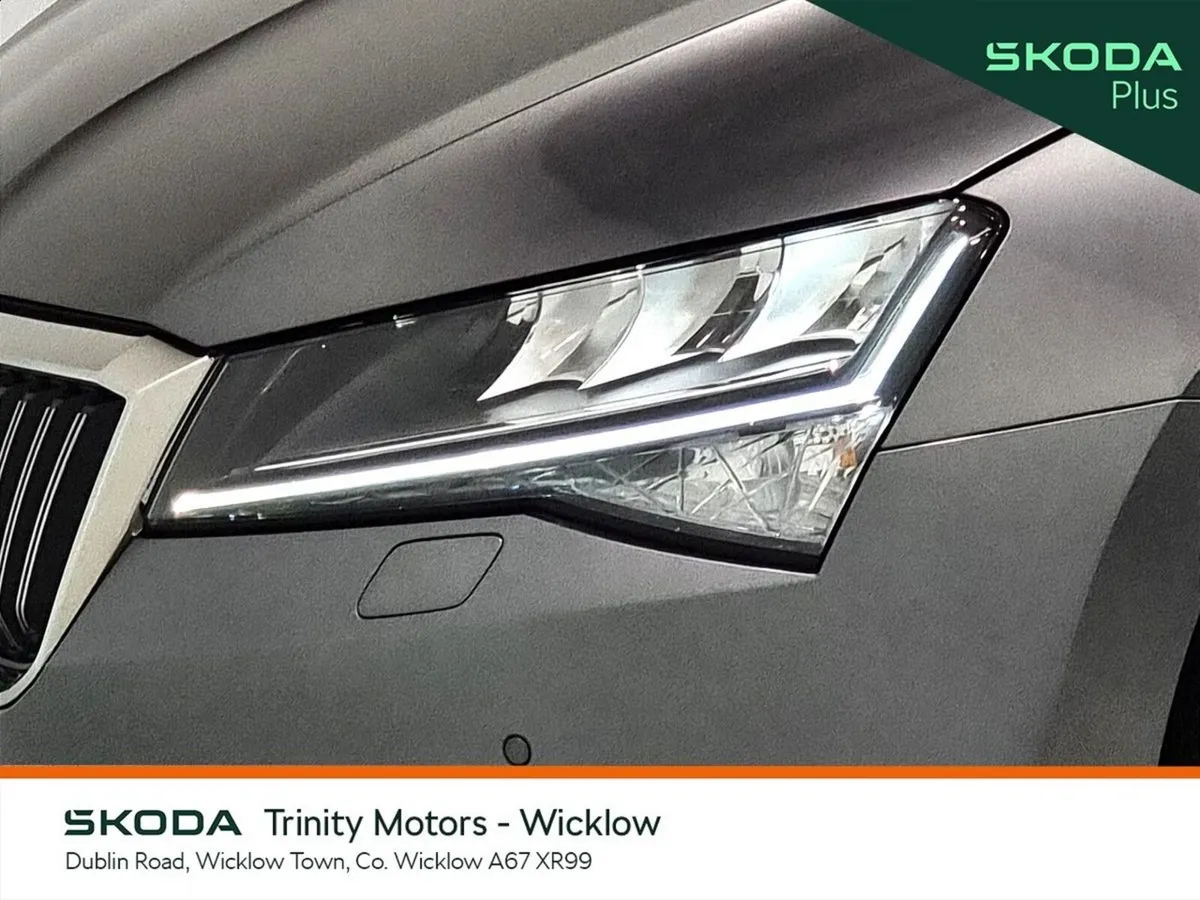 Skoda Superb Saloon, Diesel, 2023, Grey
