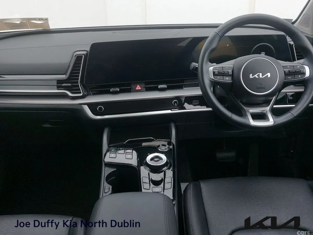 Kia Sportage SUV, Petrol Plug-in Hybrid, 2026, White