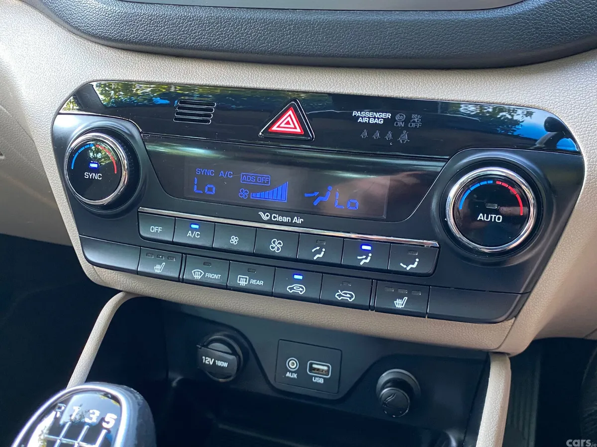 Hyundai Tucson SUV, Diesel, 2016, Grey