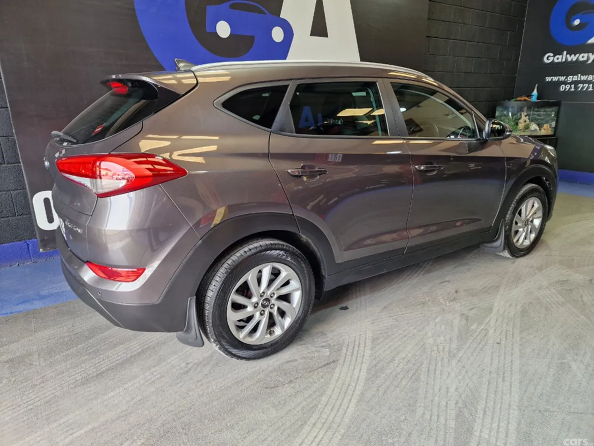 Hyundai Tucson SUV, Diesel, 2018, Brown