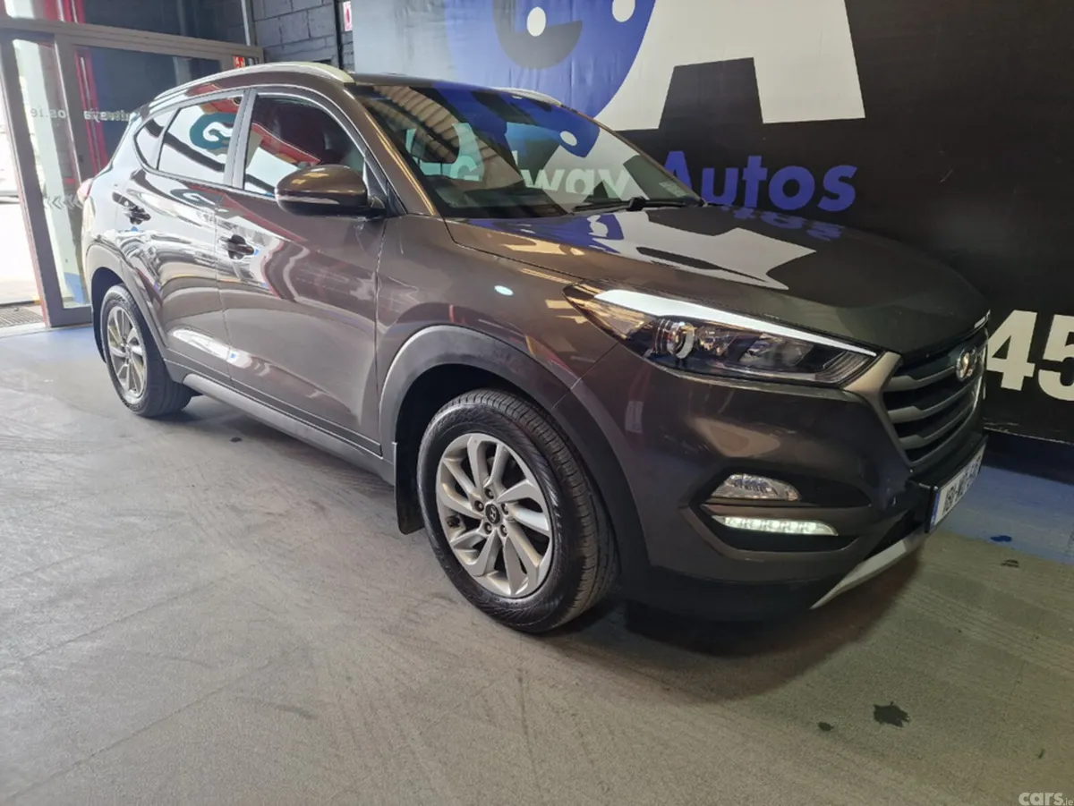 Hyundai Tucson SUV, Diesel, 2018, Brown