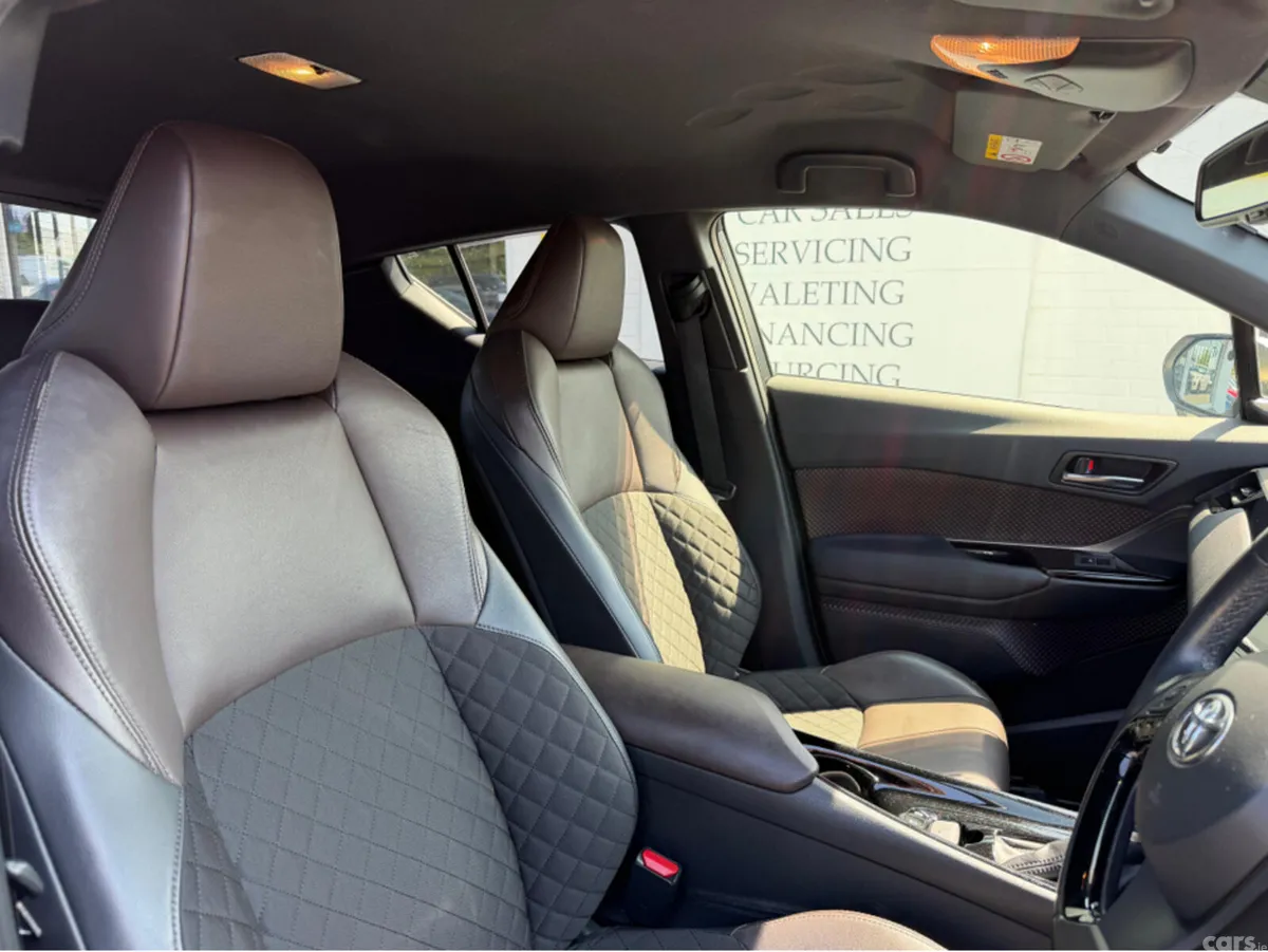 Toyota C-HR Hatchback, Petrol Hybrid, 2019, White