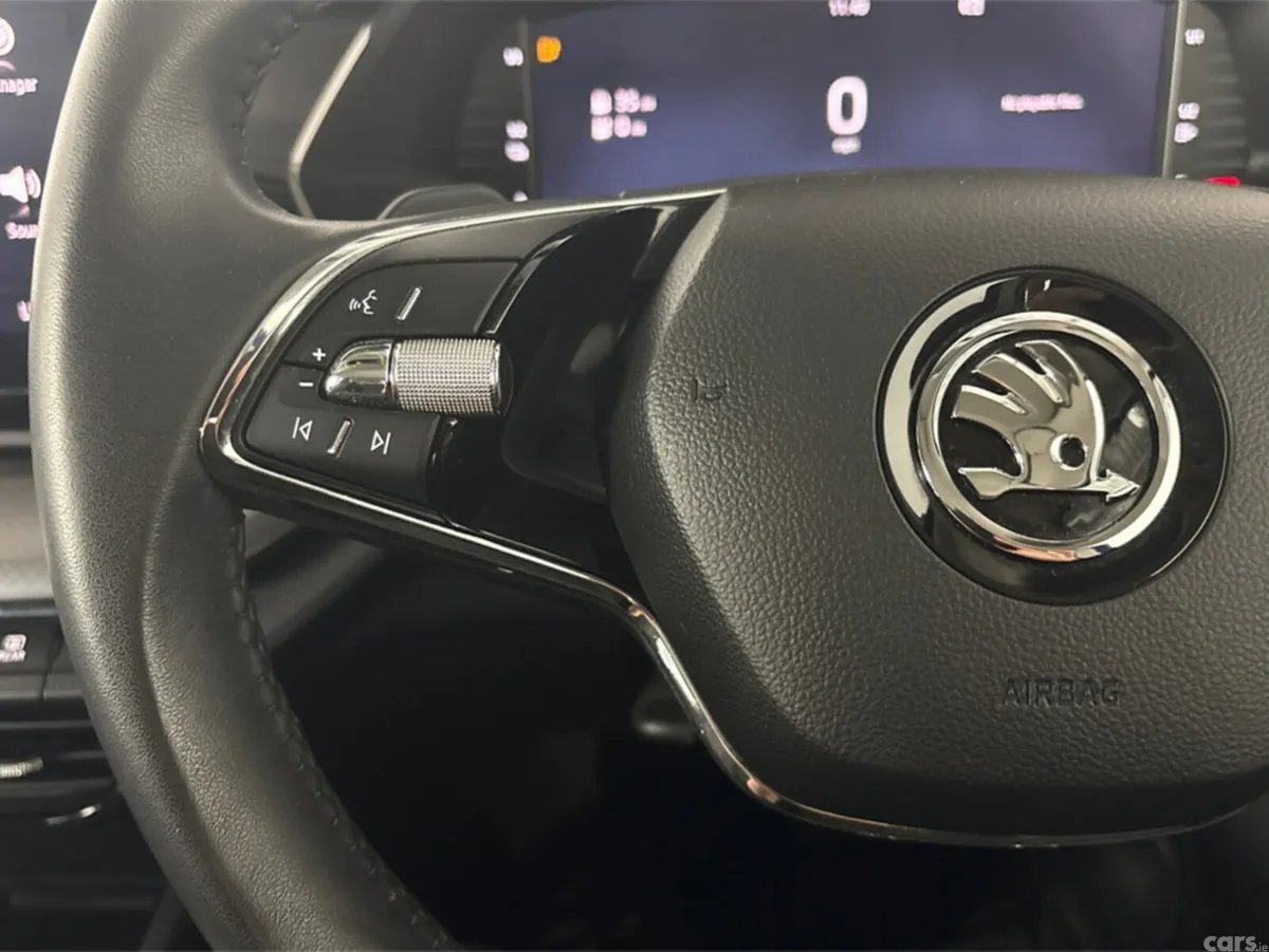 Skoda Octavia Saloon, Petrol Hybrid, 2024, Blue