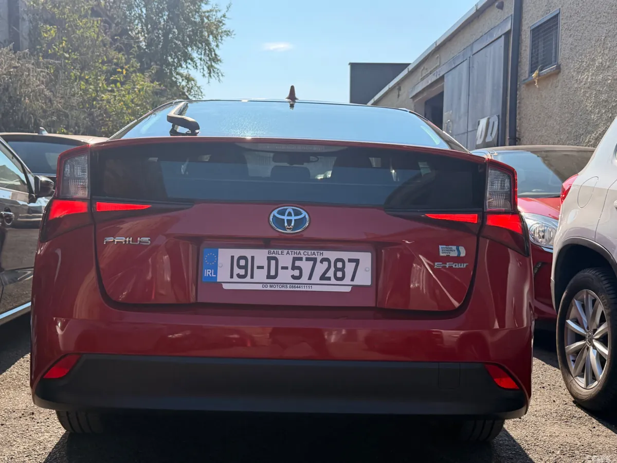 Toyota Prius Hatchback, Petrol Hybrid, 2019, Red