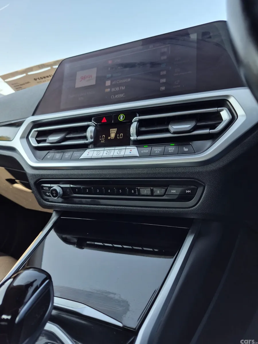 BMW 3-Series Saloon, Petrol Plug-in Hybrid, 2022, Black