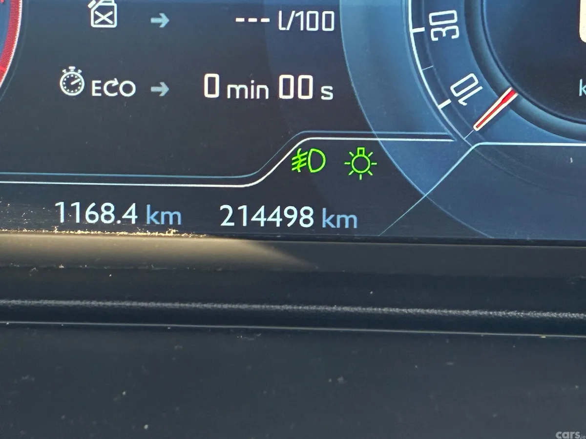 Citroen C4 Hatchback, Diesel, 2015, Red
